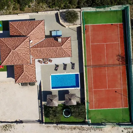 Basic Zadarvillas Debeljak