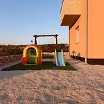 Basic Zadarvillas
