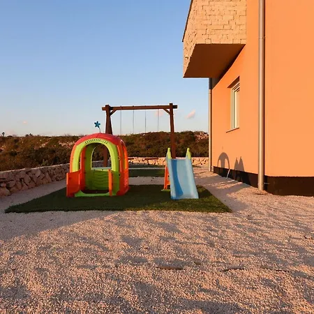 Basic Zadarvillas