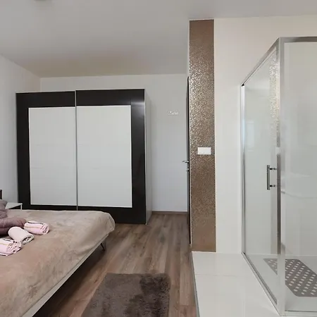 Basic Zadarvillas Villa *