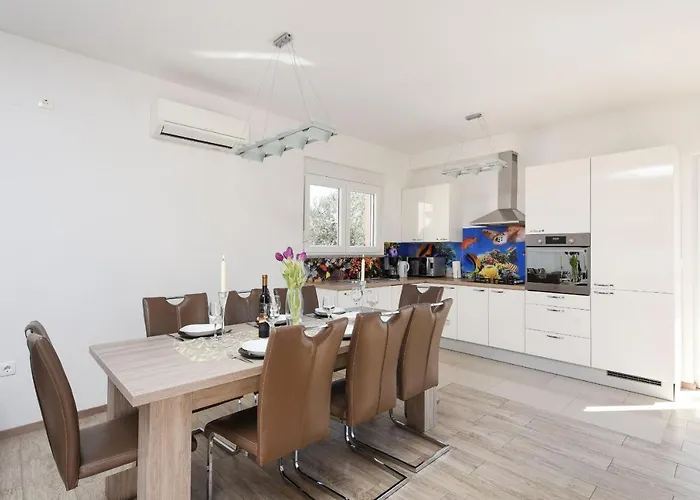 וילה Basic Zadarvillas Debeljak