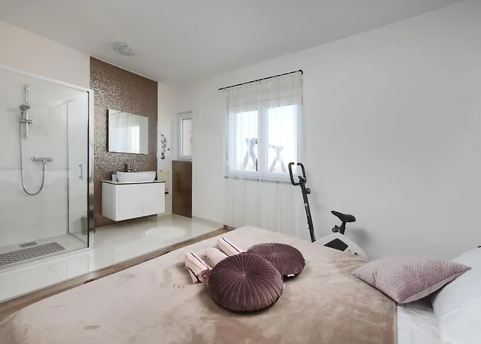 וילה Basic Zadarvillas Debeljak